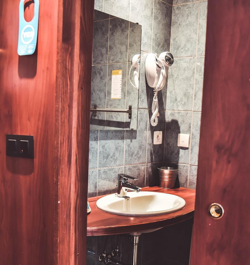 Hotel L'Etoile De Marie Rocroi 외부 사진